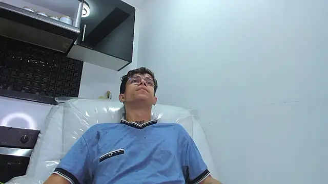 AgarEvans online show from 12/03/24, 07:43