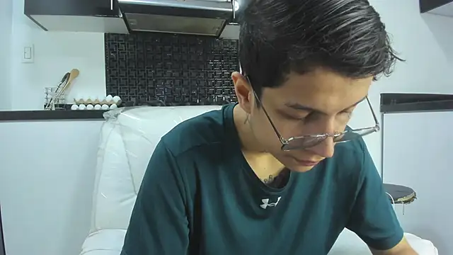 AgarEvans online show from 12/11/24, 04:39