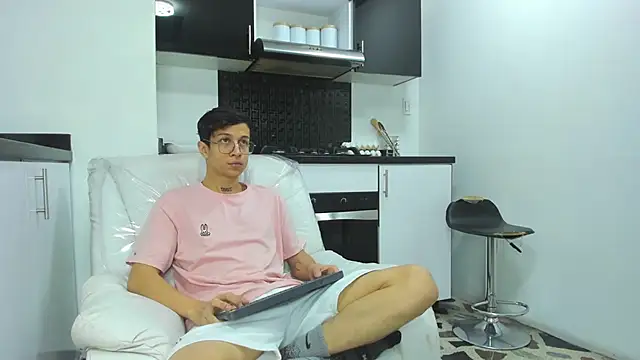 AgarEvans online show from 12/15/24, 05:45