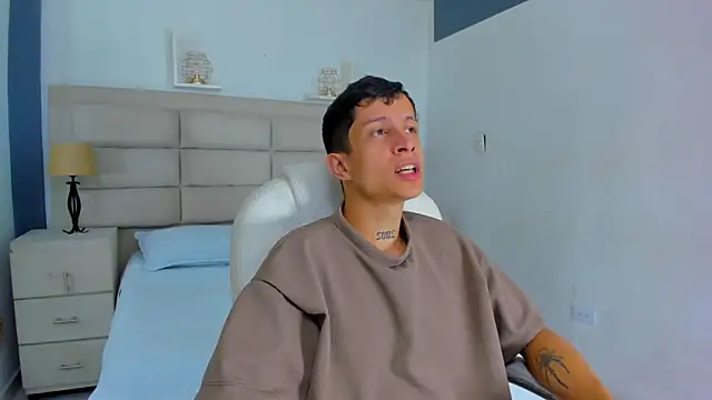 AgarEvans online show from 11/25/25, 04:23