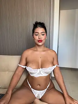 Snapshot of MelissaWaltton chatting on 11/10/25, 08:08 MelissaWaltton online show from 11/10/25, 08:08