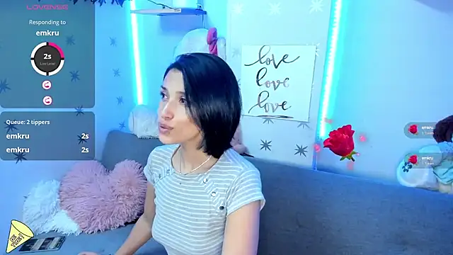 Snapshot of MeganLord chatting on 12/12/24, 07:04 MeganLord online show from 12/12/24, 07:04