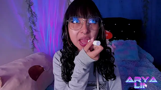 arysUwU online show from 01/30/25, 11:34