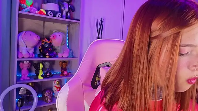 EmilyMiller  online show from 01/11/26, 05:51