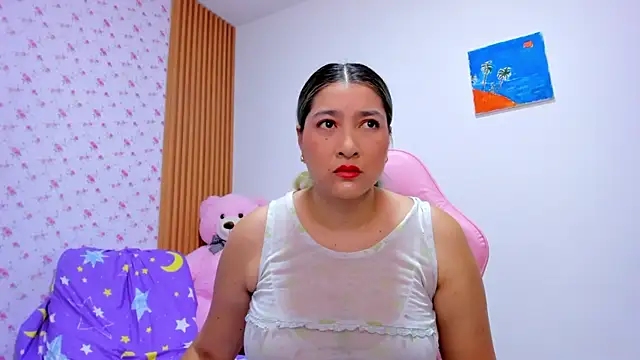 Soyqueen online show from 05/24/26, 11:59