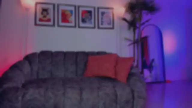 Taylor  foxxx online show from 11/25/25, 06:02