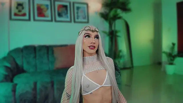 Taylor  foxxx online show from 02/07/26, 06:06