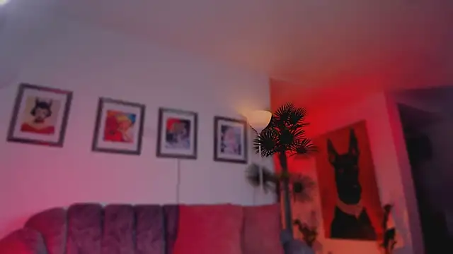 Taylor  foxxx online show from 06/18/26, 05:51