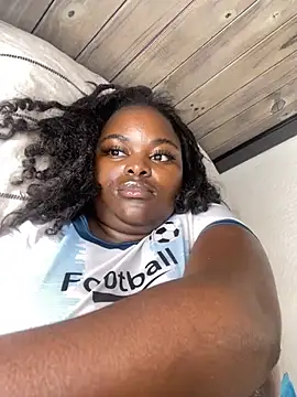 Honeycoco0211 online show from 03/10/25, 04:49