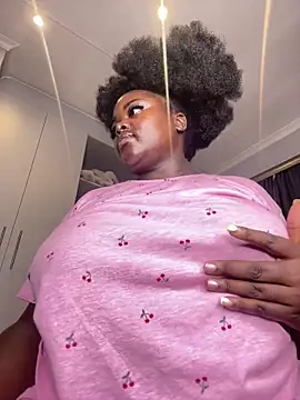 Honeycoco0211 online show from 03/05/26, 07:48