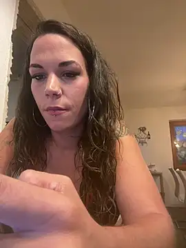 Lady Knaller online show from 06/14/26, 07:49