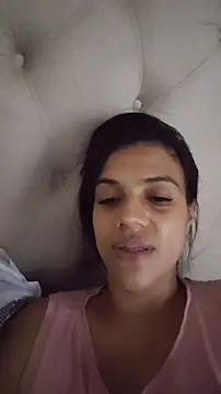 Snapshot of Deisy_Torres chatting on 11/07/25, 12:21 Deisy Torres online show from 11/07/25, 12:21