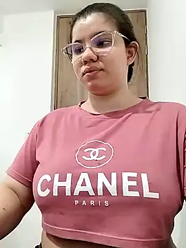 Danzel1105 online show from 01/24/25, 11:48