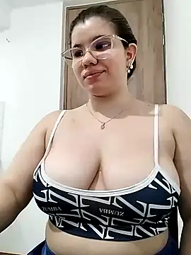 Danzel1105 online show from 02/05/25, 06:48