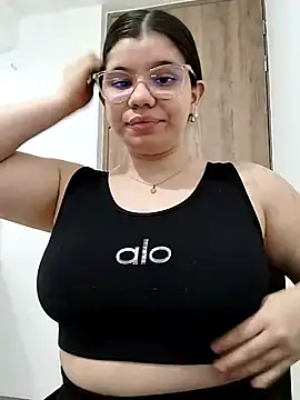 Danzel1105 online show from 02/12/25, 12:22