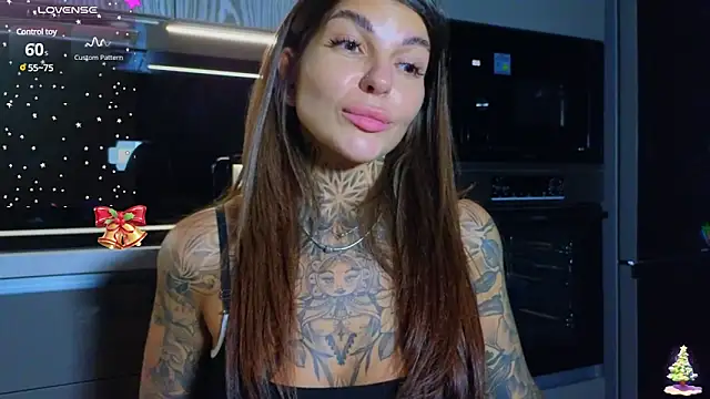 tattooedBabyy online show from 01/10/25, 02:23