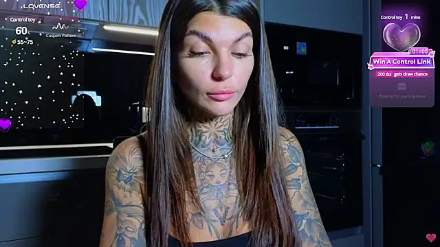 tattooedBabyy online show from 01/10/25, 05:24