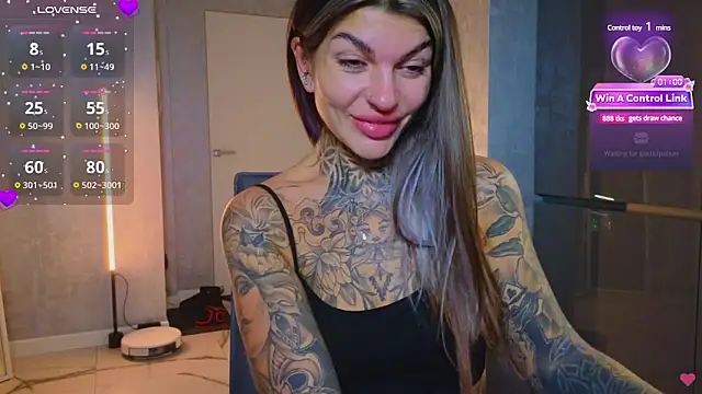 tattooedBabyy online show from 02/10/25, 05:41