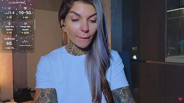tattooedBabyy online show from 03/04/25, 04:09