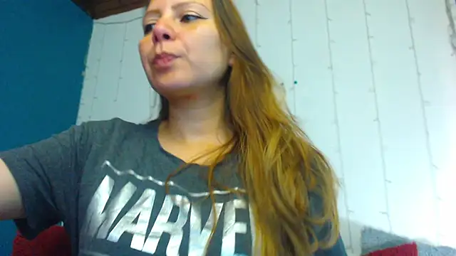 camila delarosa online show from 01/14/25, 01:06