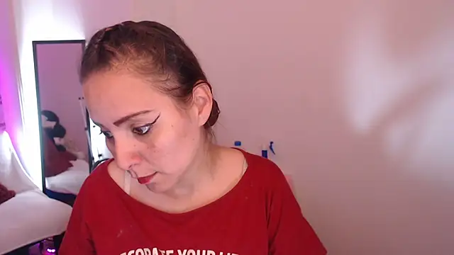 camila delarosa online show from 09/24/25, 04:21