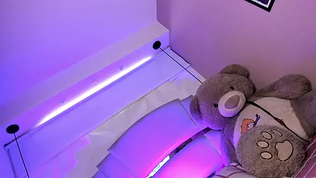 Snapshot of Dalila_Thoms chatting on 03/18/25, 04:48 Dalila Thoms online show from 03/18/25, 04:48