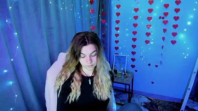 Sweet me  online show from 03/20/26, 06:51