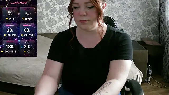 Snapshot of Sabrina_Poison chatting on 11/14/25, 07:51 Sabrina Poison online show from 11/14/25, 07:51