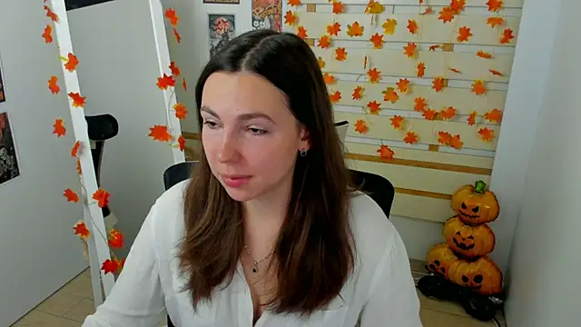 Lexy flower online show from 10/17/25, 12:52