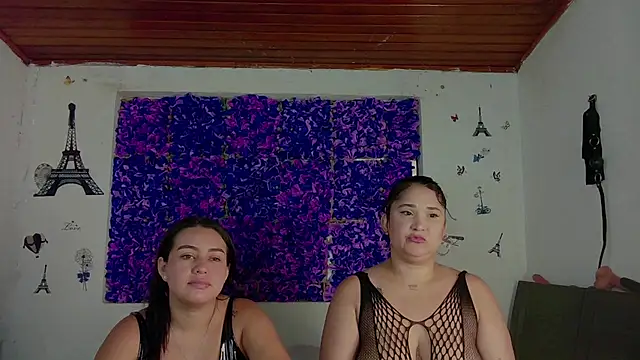 Snapshot of sharon_strom chatting on 10/01/25, 04:18 sharon strom online show from 10/01/25, 04:18