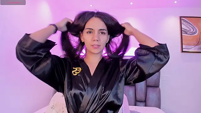 martina mancini online show from 02/12/25, 05:16