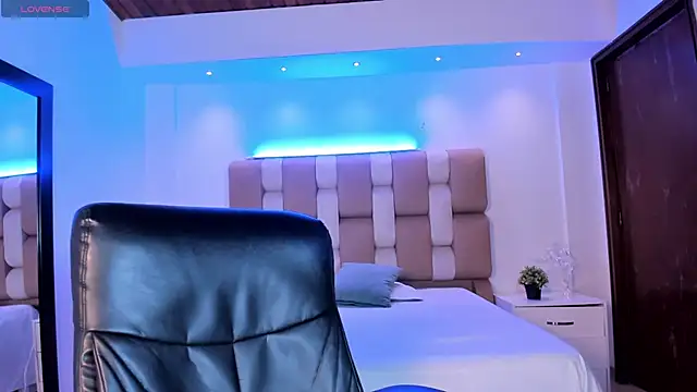 martina mancini online show from 03/15/25, 01:29