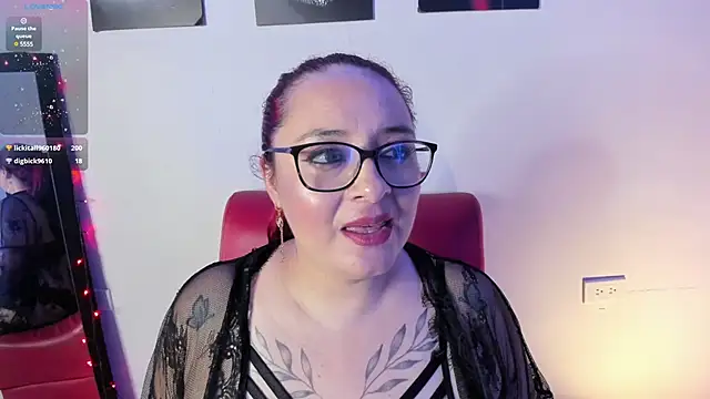 katherina diaz online show from 02/21/25, 04:40