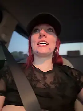 Snapshot of marleymaxwell chatting on 02/01/25, 11:16 marleymaxwell online show from 02/01/25, 11:16