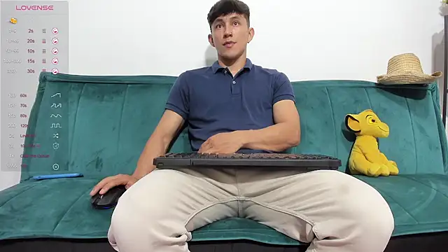 Snapshot of jacques_cardiet chatting on 01/28/25, 05:46 jacques cardiet online show from 01/28/25, 05:46