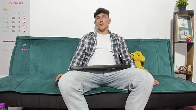 Snapshot of jacques_cardiet chatting on 01/29/25, 06:18 jacques cardiet online show from 01/29/25, 06:18