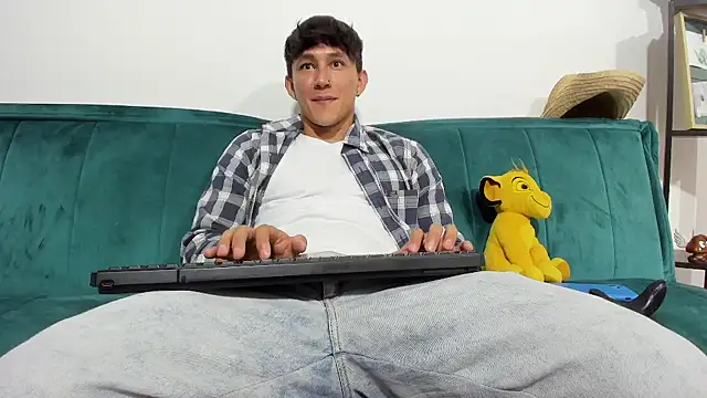 Snapshot of jacques_cardiet chatting on 02/12/25, 05:58 jacques cardiet online show from 02/12/25, 05:58