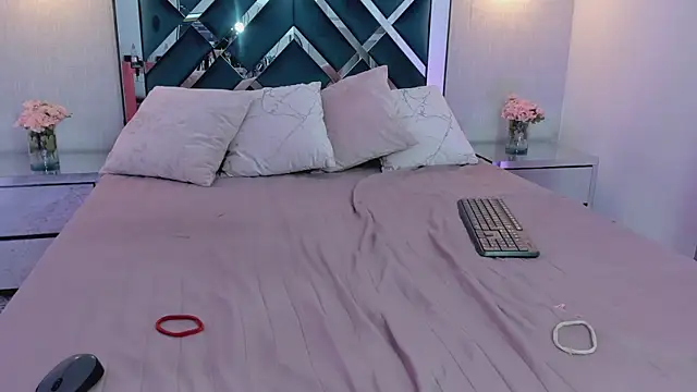 Miakhalifa 7 online show from 01/30/25, 11:44