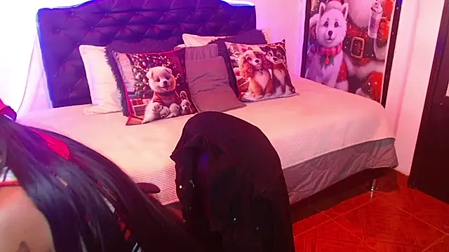 Dominik girl online show from 11/26/25, 10:00