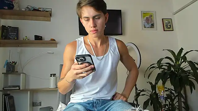 manucute 23  online show from 02/05/26, 03:38