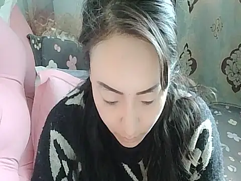 Xylona666 online show from 02/06/25, 09:32