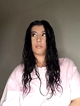 GiseleReine online show from 03/19/25, 05:50