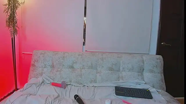 Irina bx online show from 03/25/26, 08:15