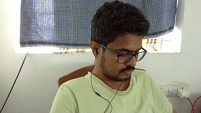 The SHY uncut online show from 12/21/25, 10:11