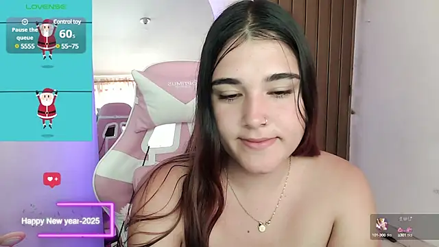 Snapshot of Magic-Smilee chatting on 12/31/24, 02:58 Magic-Smilee online show from 12/31/24, 02:58