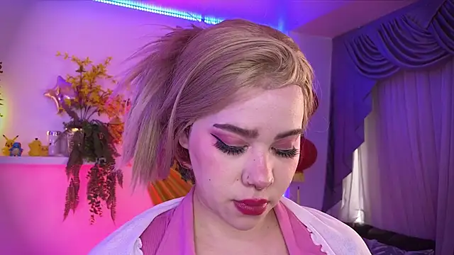 albaismynameX online show from 12/22/25, 12:46