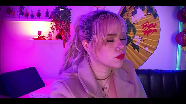 albaismynameX online show from 02/12/26, 12:33