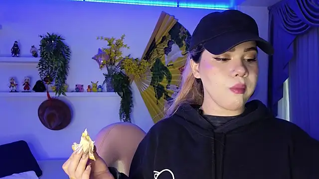 albaismynameX online show from 04/29/26, 12:09