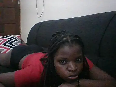 hotgal1112 online show from 10/12/25, 07:46