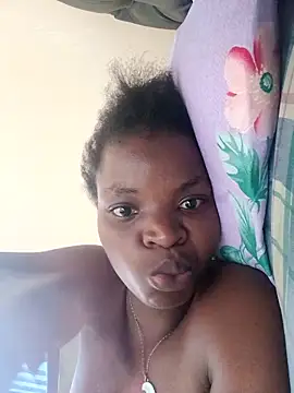 hotgal1112 online show from 11/05/25, 10:04